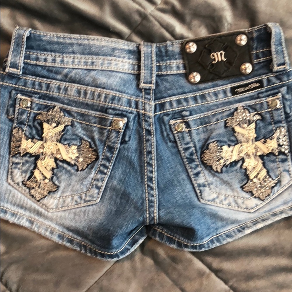 Miss Me shorts - Picture 2 of 2